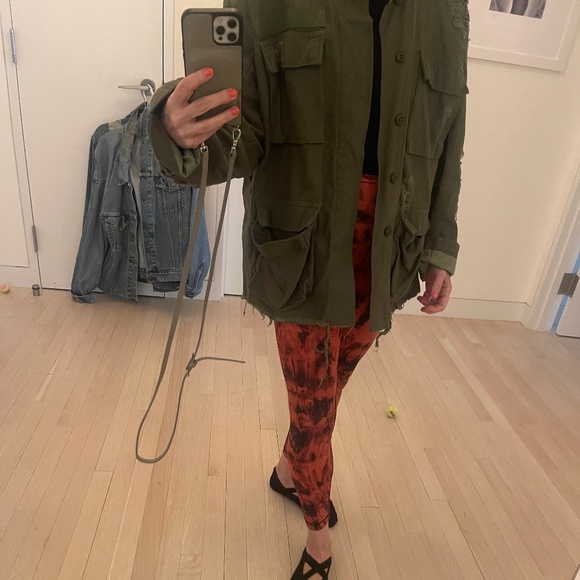 R13 army green jacket with camo liner - Picture 2 of 4